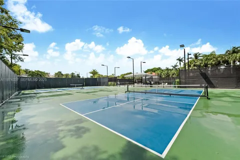 $11,250,000 | 277 Veleros Court, Coral Gables, FL 33143