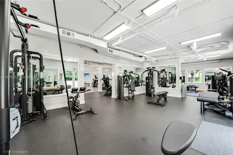 $11,250,000 | 277 Veleros Court, Coral Gables, FL 33143