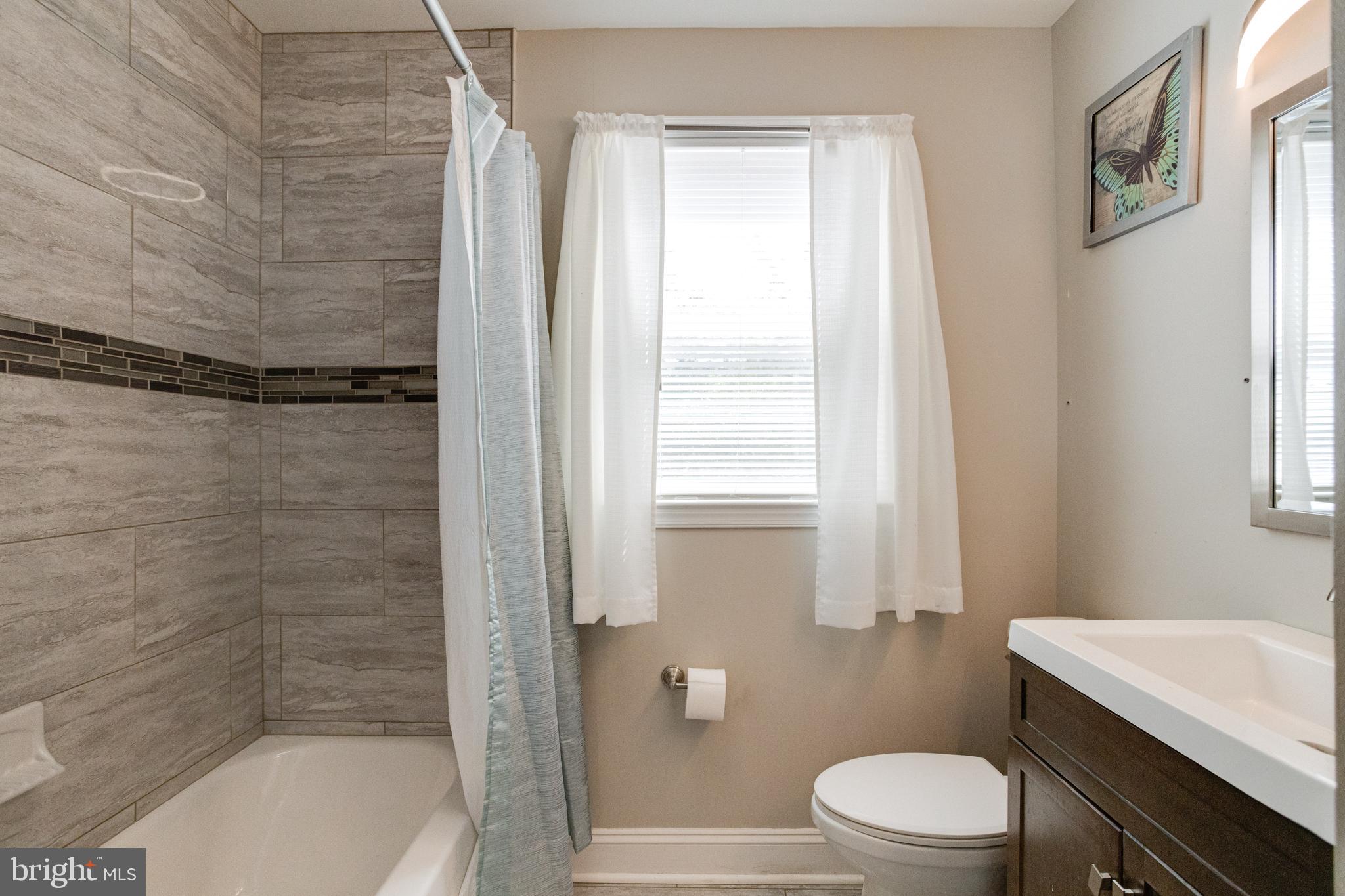 1661 Winford Road Baltimore, MD 21239 - Photo 35 of 50