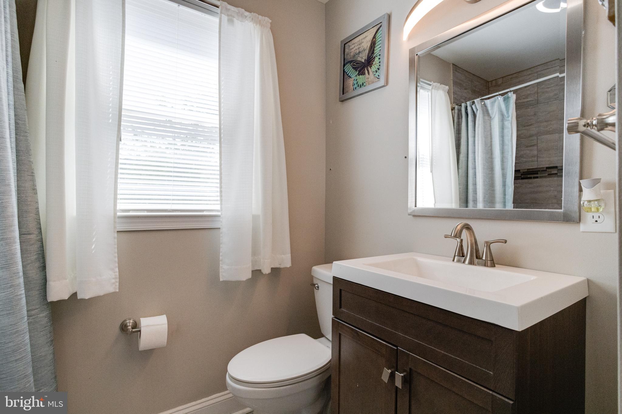 1661 Winford Road Baltimore, MD 21239 - Photo 36 of 50