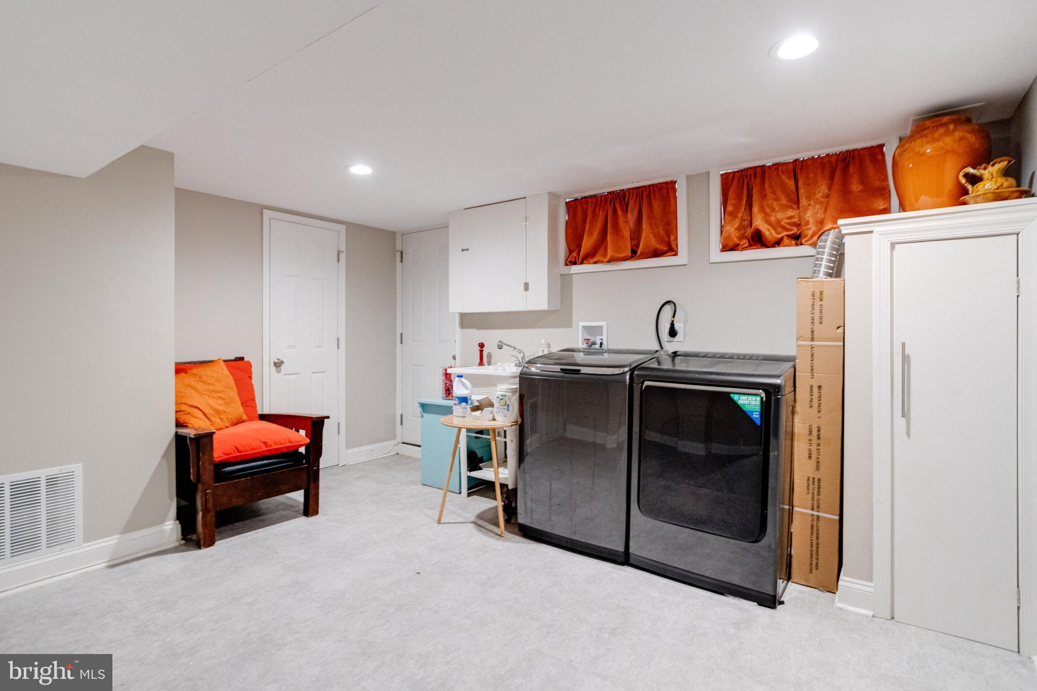 1661 Winford Road Baltimore, MD 21239 - Photo 40 of 50