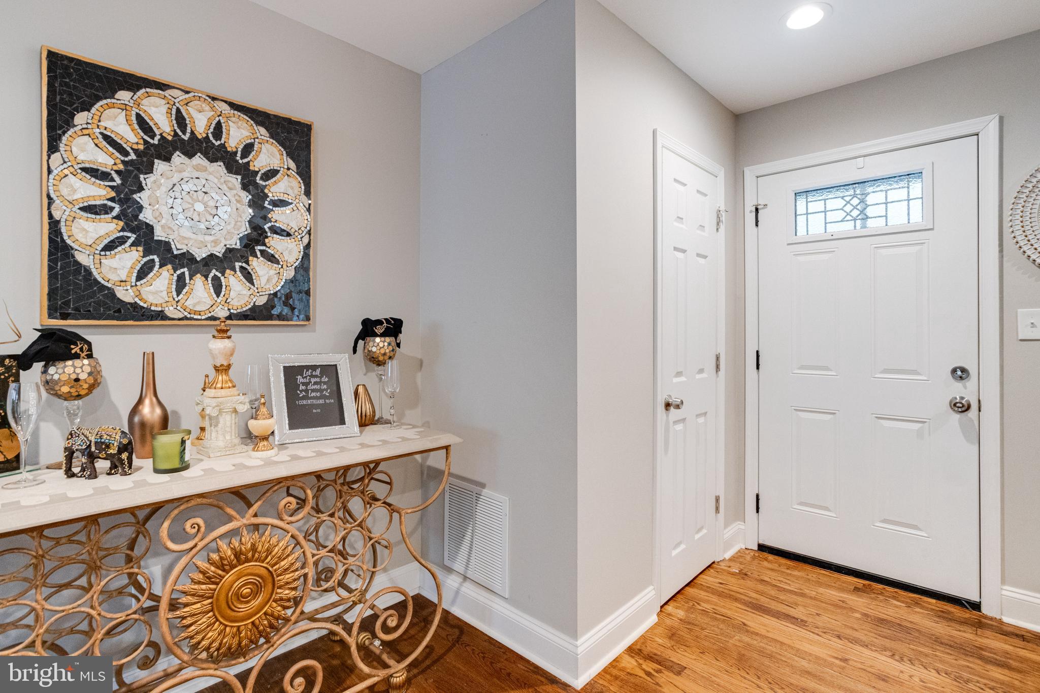 1661 Winford Road Baltimore, MD 21239 - Photo 5 of 50