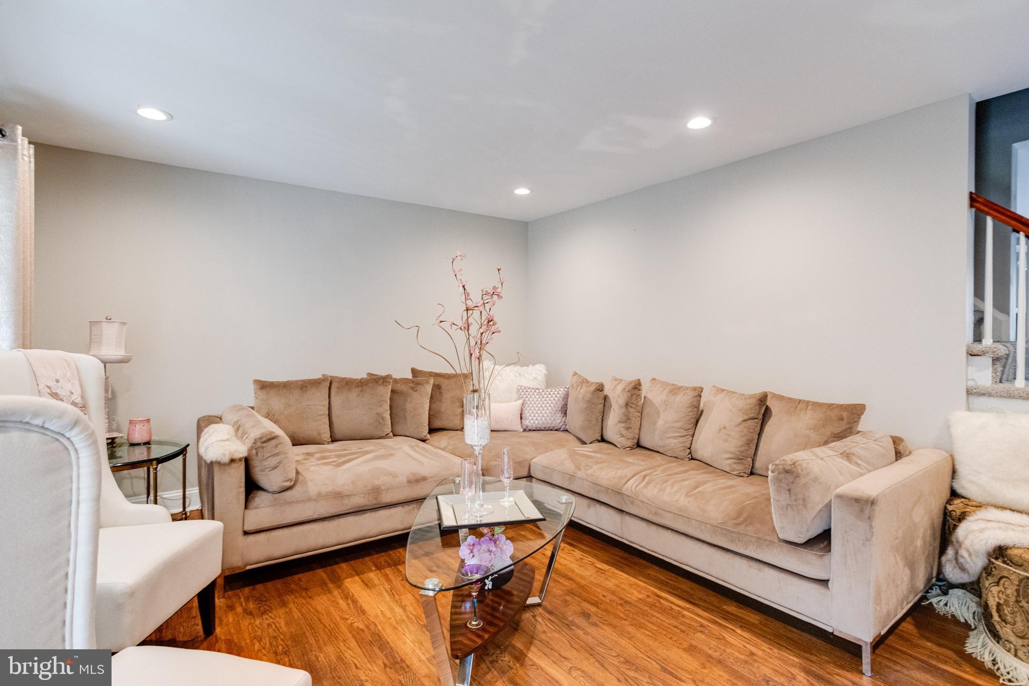 1661 Winford Road Baltimore, MD 21239 - Photo 8 of 50