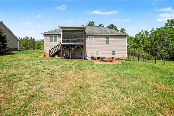 $550,000 | 2825 Fuller Mill Road North, Thomasville, NC 27360