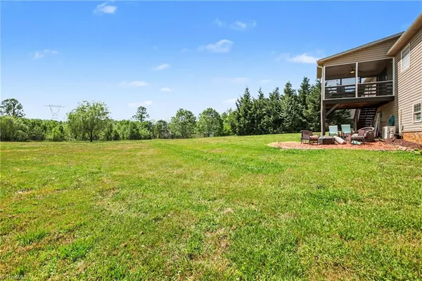 $550,000 | 2825 Fuller Mill Road North, Thomasville, NC 27360