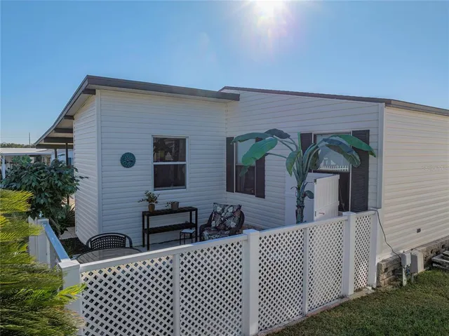 $149,900 | 37701 Rio Lane, Zephyrhills, FL 33541