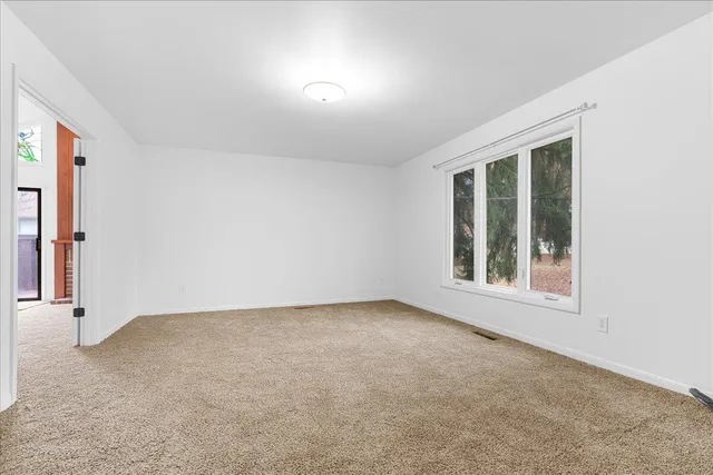 $169,000 | 1005 Grenoble Drive, Unit H, Lansing, MI 48917