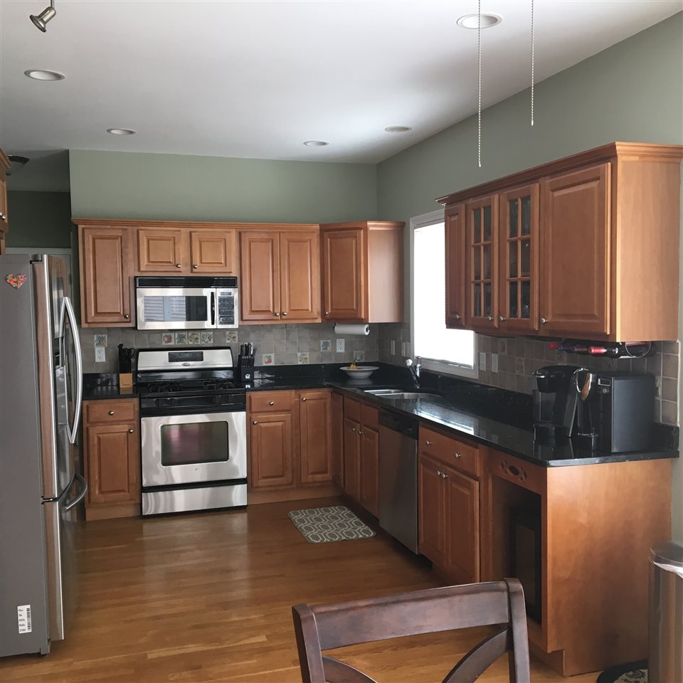 16 Josiah Bartlett Road Amherst, NH 03031 - Photo 11 of 36
