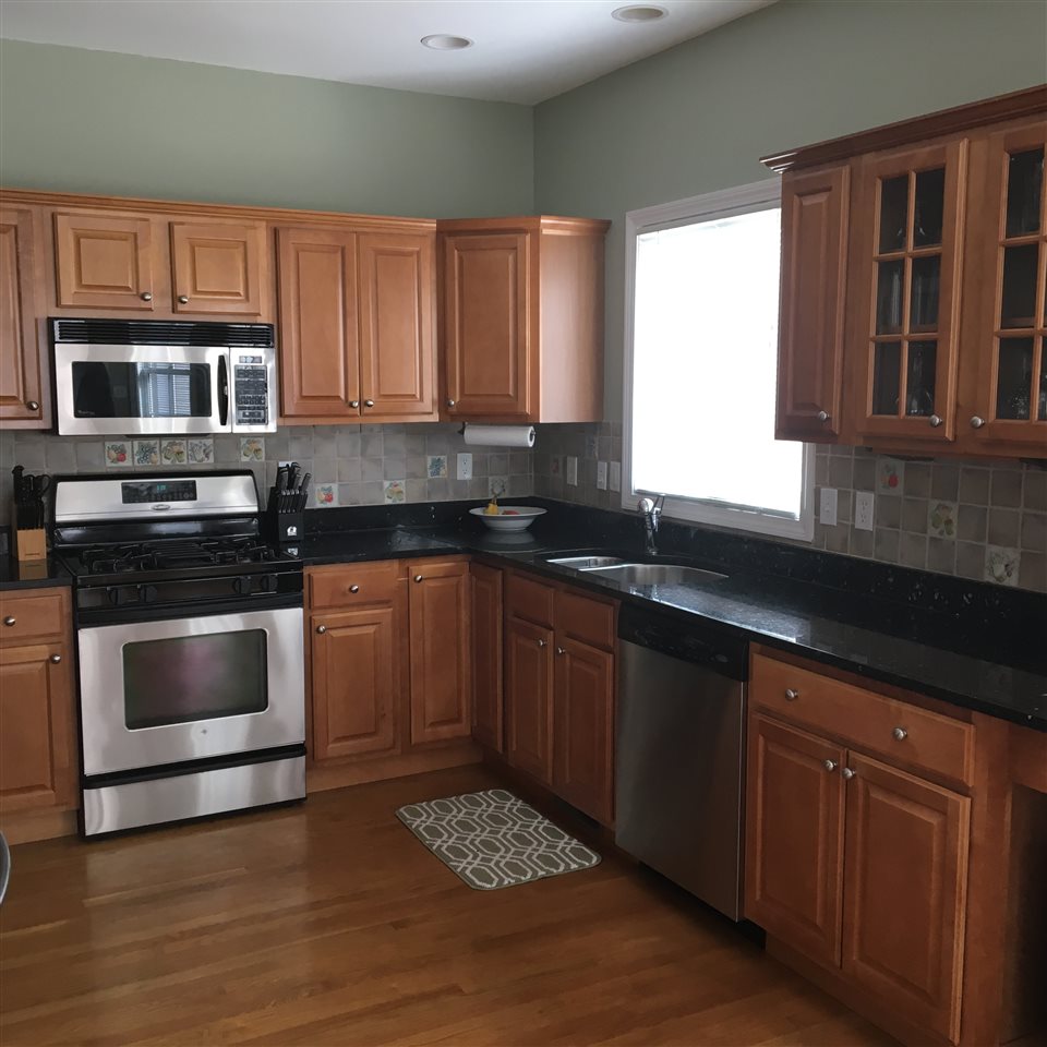 16 Josiah Bartlett Road Amherst, NH 03031 - Photo 8 of 36