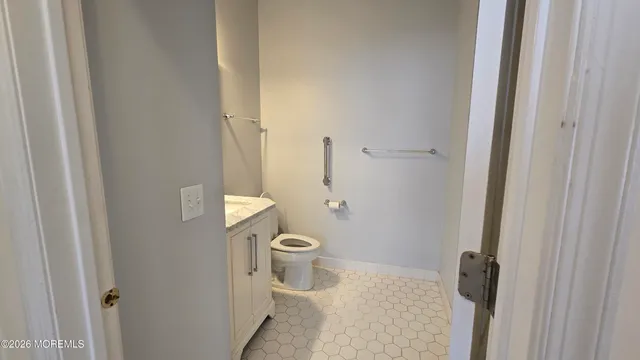 $2,500 | 16 Golden Willows Avenue, Lakewood, NJ 08701