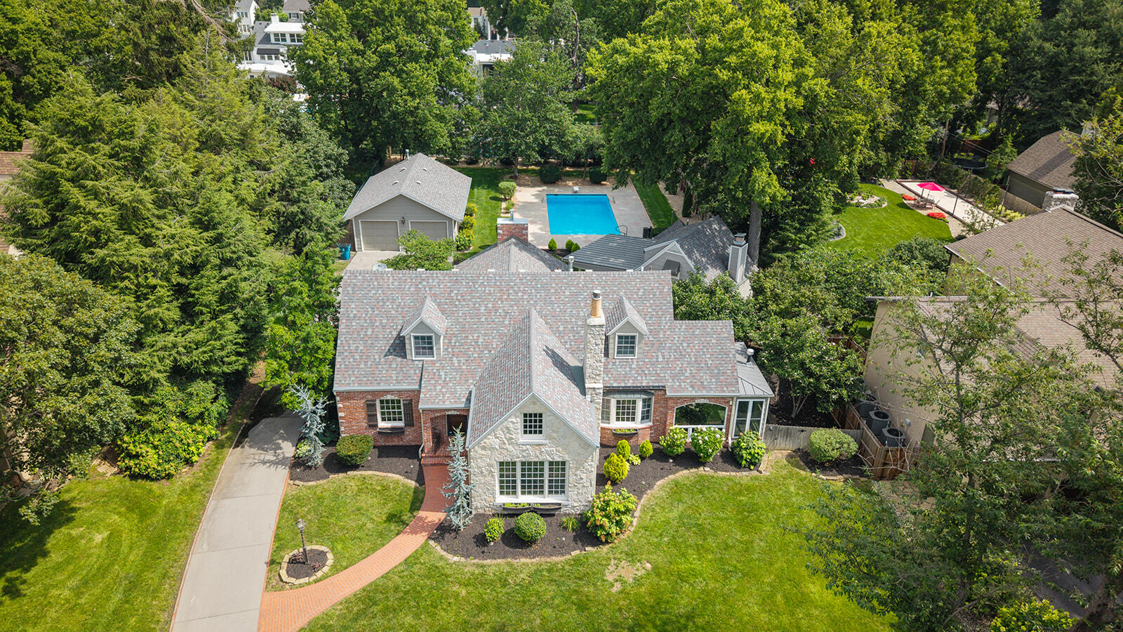 1645 East Meadowmere Street Springfield, MO 65804 - Photo 1 of 72 DJI_20260629104655_0670_D