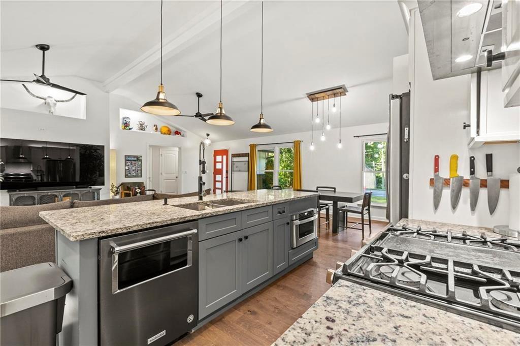 2485 Shallowford Road Atlanta, GA 30345 - Photo 18 of 37