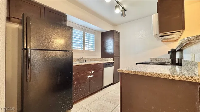 $1,150 | 2750 South Durango Drive, Unit 2100, Las Vegas, NV 89117