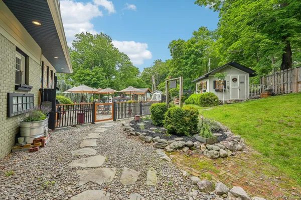 a view of backyard of house