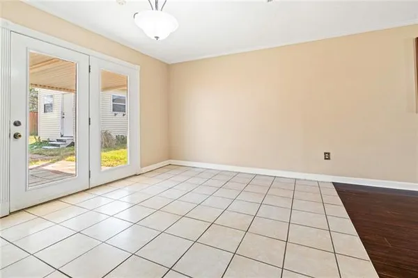 $249,000 | 3310 Chateau Boulevard, Kenner, LA 70065