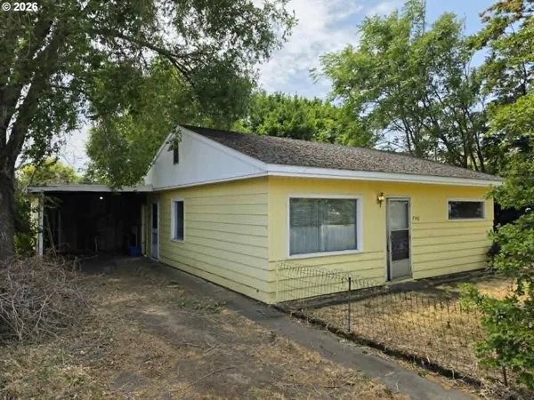 $224,900 | 746 Lee Street, The Dalles, OR 97058