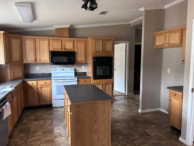 $139,900 | 605 Haughton Trace Court, Haughton, LA 71037