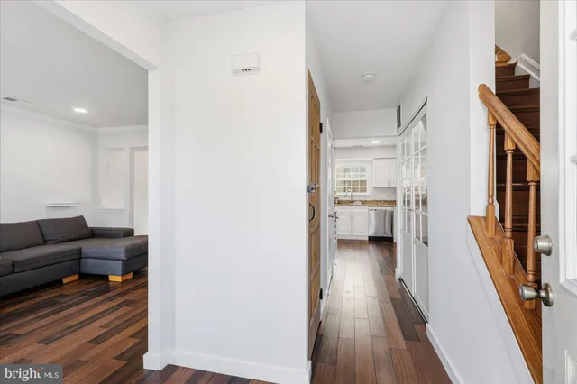 $475,000 | 6281 Astrid Cove, Centreville, VA 20120