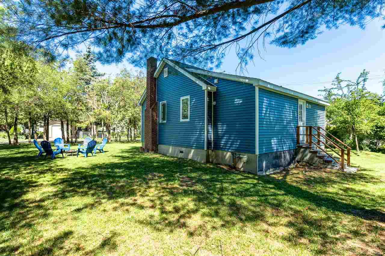 7033 Emerson Road Lexington, MI 48450 - Photo 5 of 36