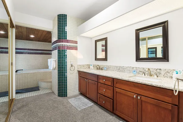 $1,995,000 | 75-5976 Alii Drive, Kailua-Kona, HI 96740