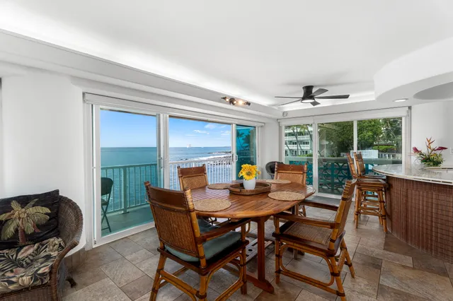 $1,995,000 | 75-5976 Alii Drive, Kailua-Kona, HI 96740