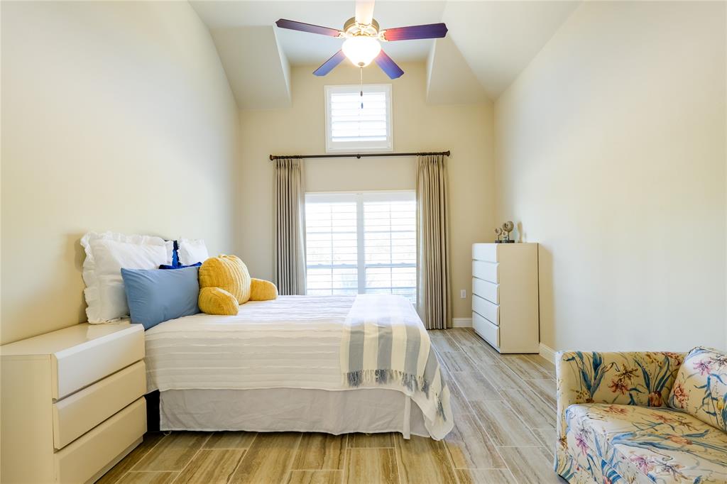 878 Hatton Sumner Place Arlington, TX 76005 - Photo 12 of 18