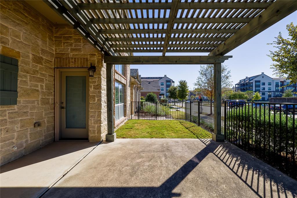 878 Hatton Sumner Place Arlington, TX 76005 - Photo 17 of 18