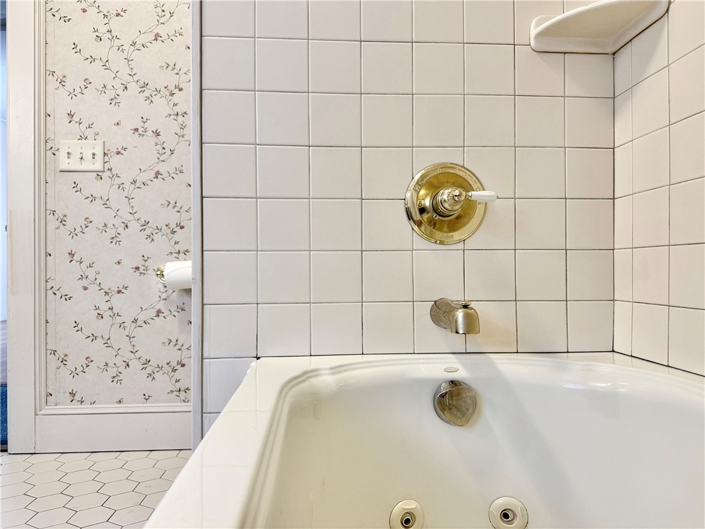 69 Elm Street Oneonta, NY 13820 - Photo 25 of 40