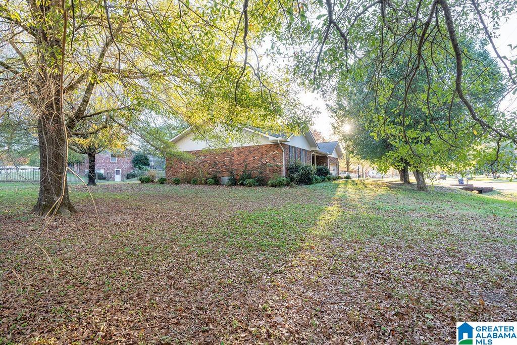 605 Magnolia Avenue Oneonta, AL 35121 - Photo 6 of 28