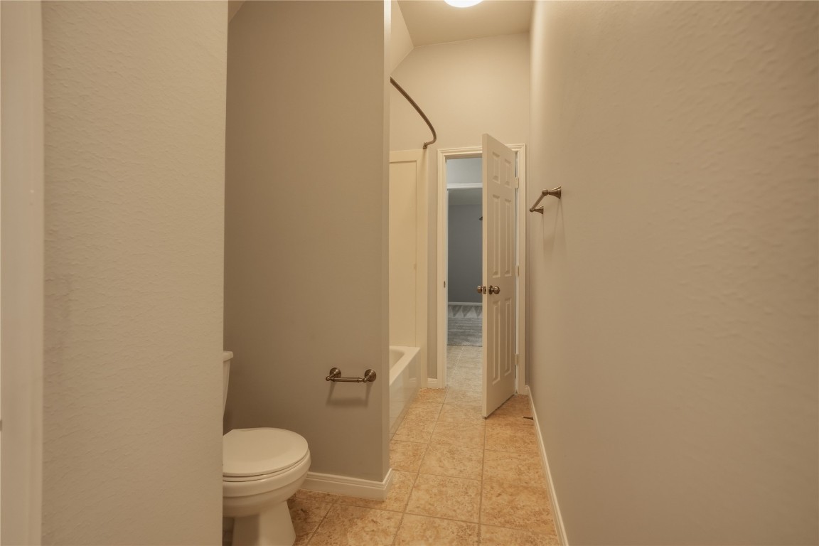 2302 Marblecrest Lane Spring, TX 77386 - Photo 36 of 48