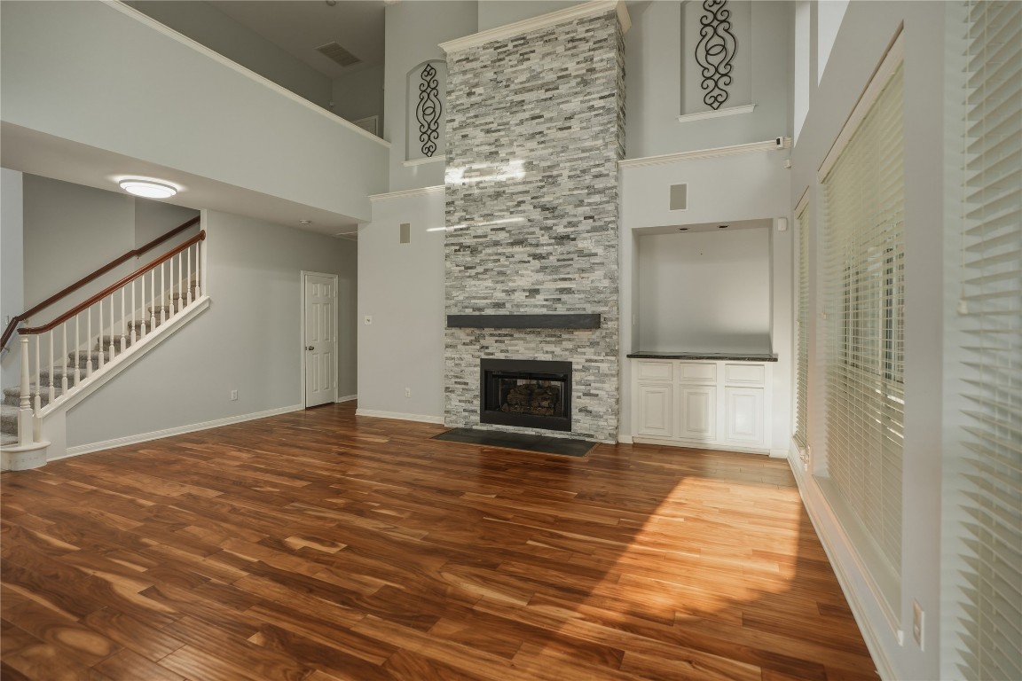 2302 Marblecrest Lane Spring, TX 77386 - Photo 7 of 48 living room