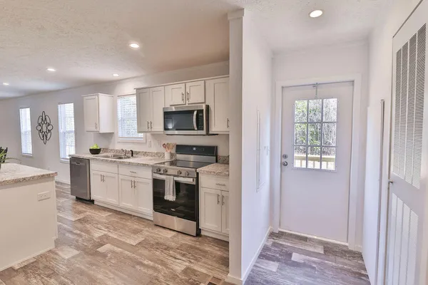 $289,000 | 1020 Universal Circle, St. Stephen, SC 29479