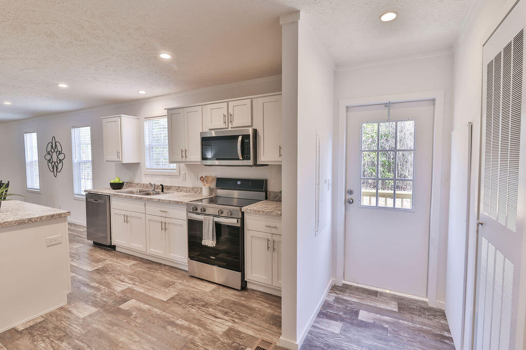 1020 Universal Circle St. Stephen, SC 29479 - Photo 12 of 26 14