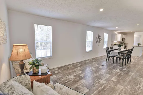 $289,000 | 1020 Universal Circle, St. Stephen, SC 29479