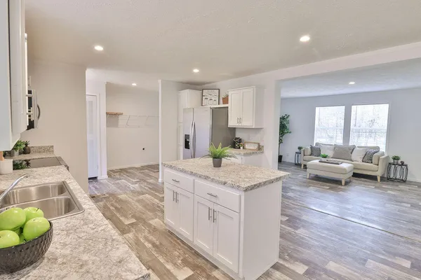 $289,000 | 1020 Universal Circle, St. Stephen, SC 29479