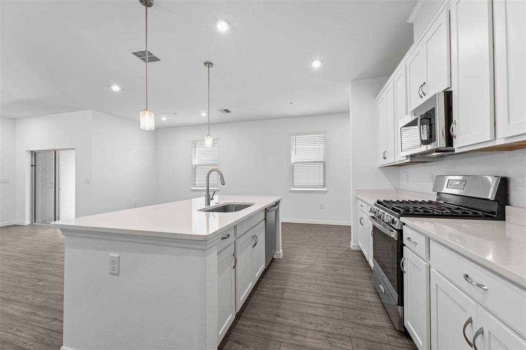 1828 Shadow Box Bend St. Cloud, FL 34771 - Photo 18 of 52