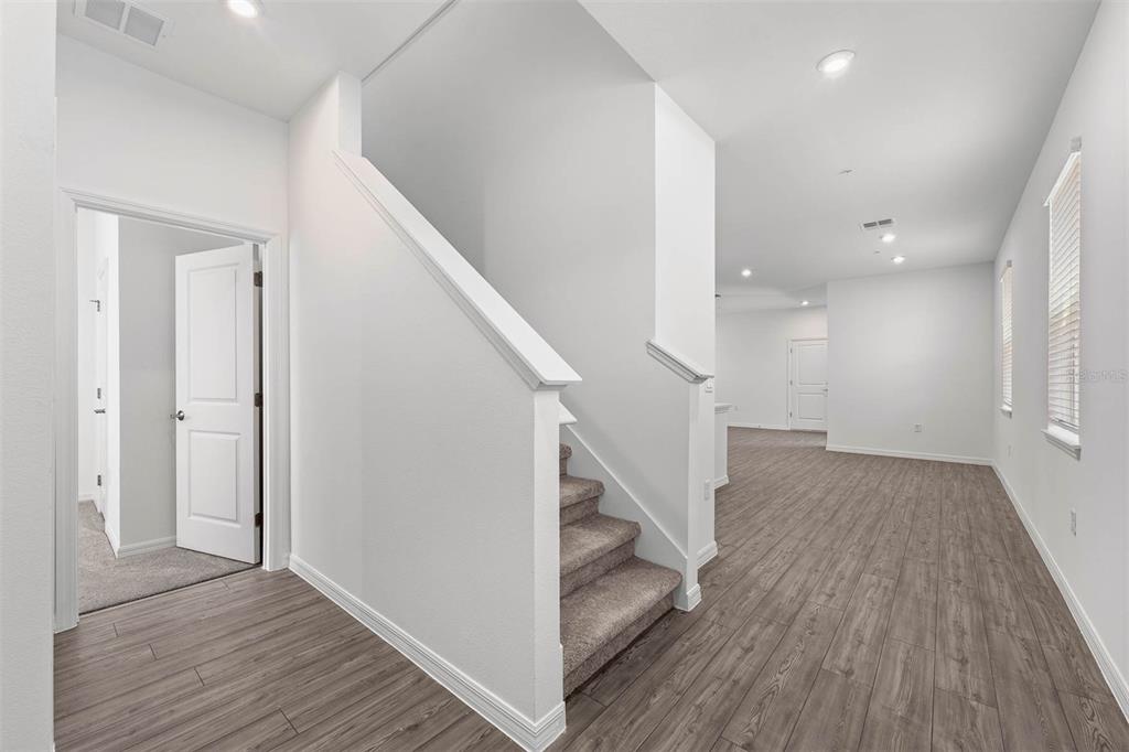 1828 Shadow Box Bend St. Cloud, FL 34771 - Photo 6 of 52