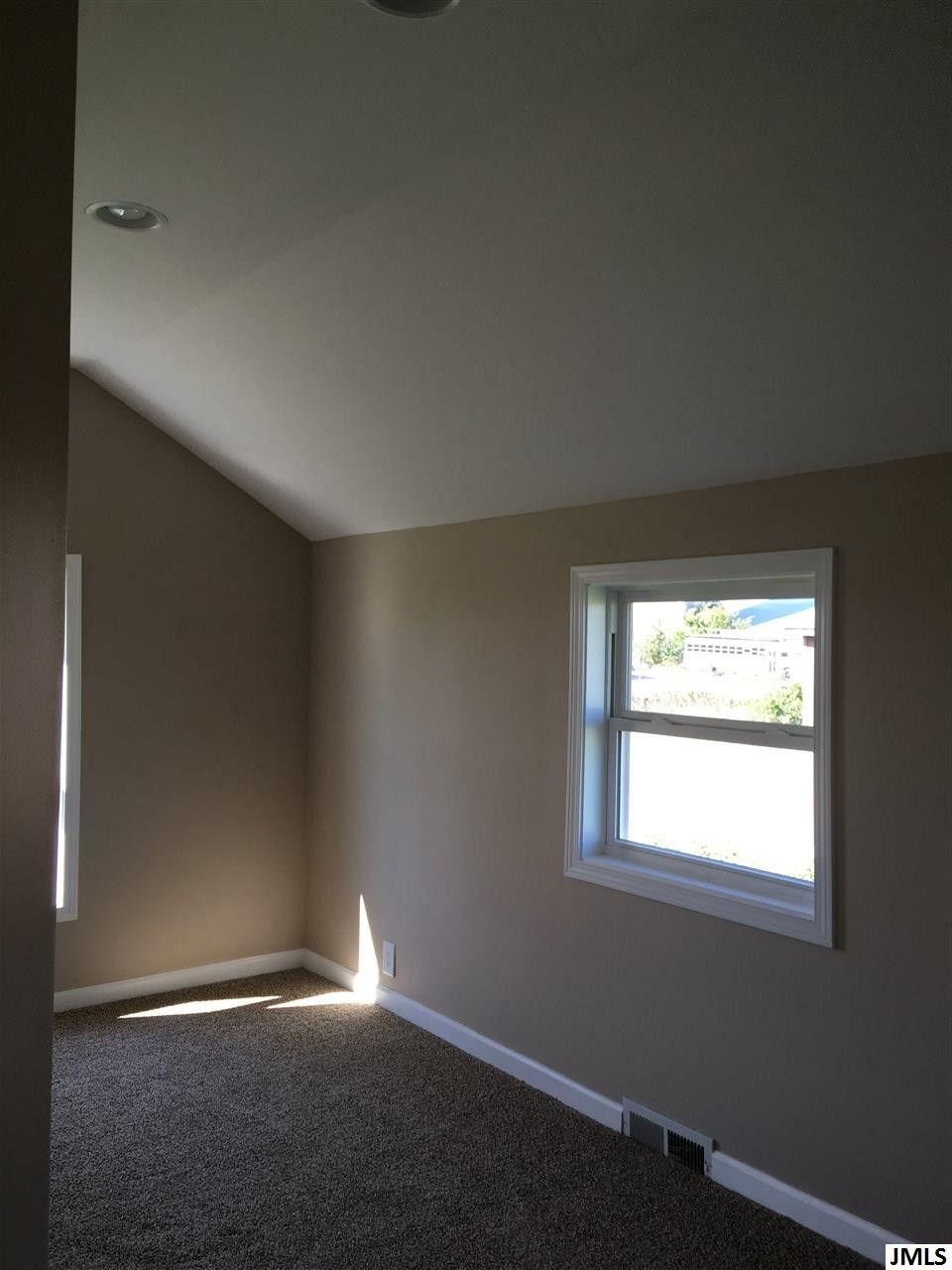 7824 Brooklyn Road Jackson, MI 49201 - Photo 18 of 28 Photo 19