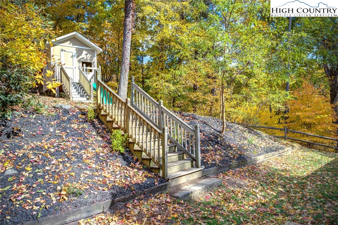 456 7 Oaks Road Boone, NC 28607 - Photo 26 of 31 Gallery Image 26