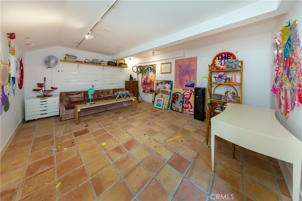 18 Morgan Road Bell Canyon, CA 91307 - Photo 36 of 40 Gallery Image 36