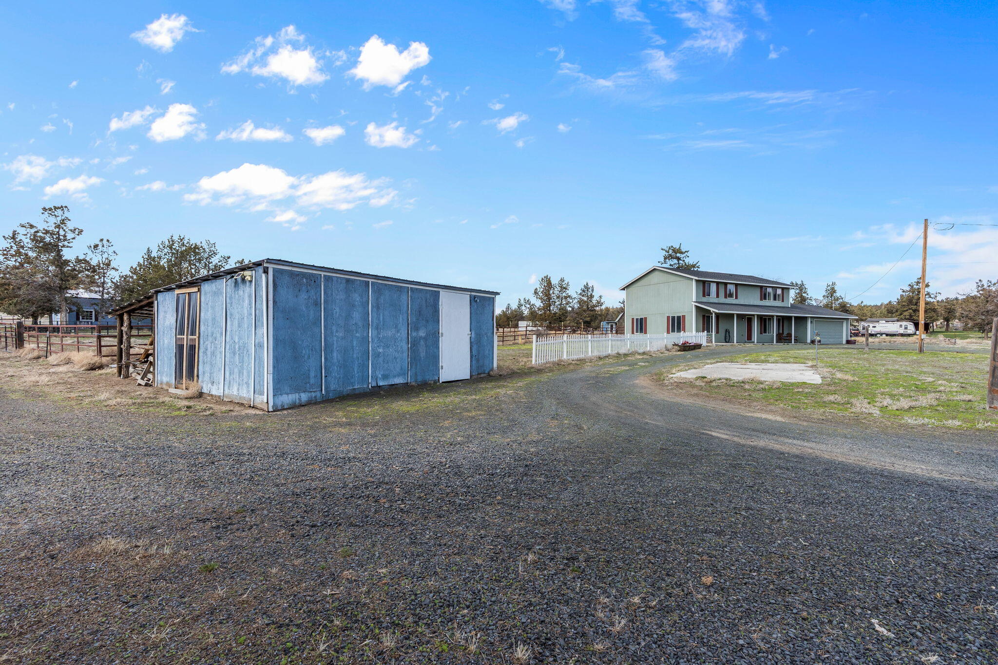 12263 Southeast Bridge Road Prineville, OR 97754 - Photo 31 of 55 2025_03_26_12263_se_bridge_road_pv-30