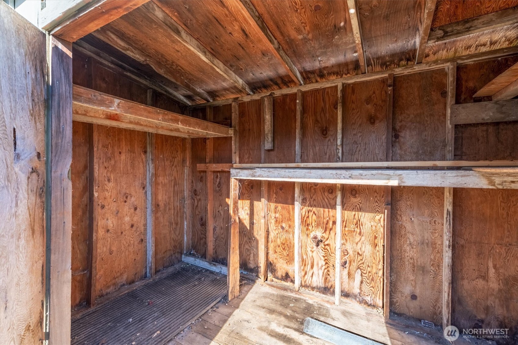 4759 Windemere Street Longview, WA 98632 - Photo 37 of 38 a view of an empty room
