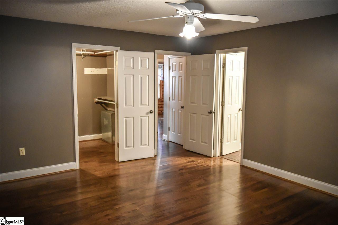 2020 Edwards Lake Road Greer, SC 29651 - Photo 13 of 22