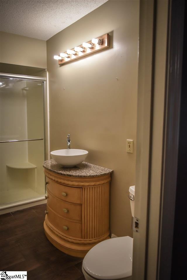 2020 Edwards Lake Road Greer, SC 29651 - Photo 14 of 22