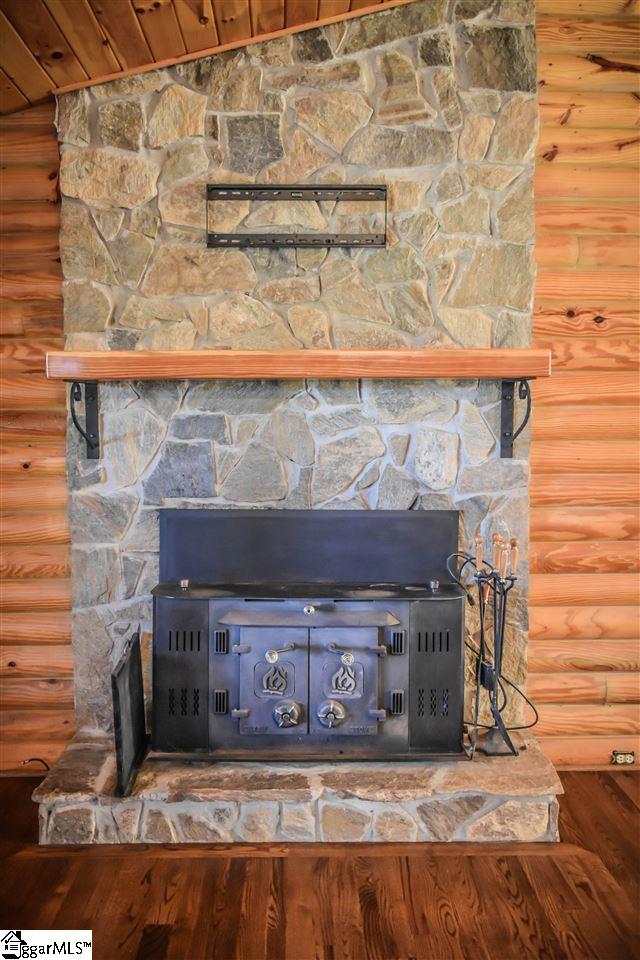2020 Edwards Lake Road Greer, SC 29651 - Photo 9 of 22