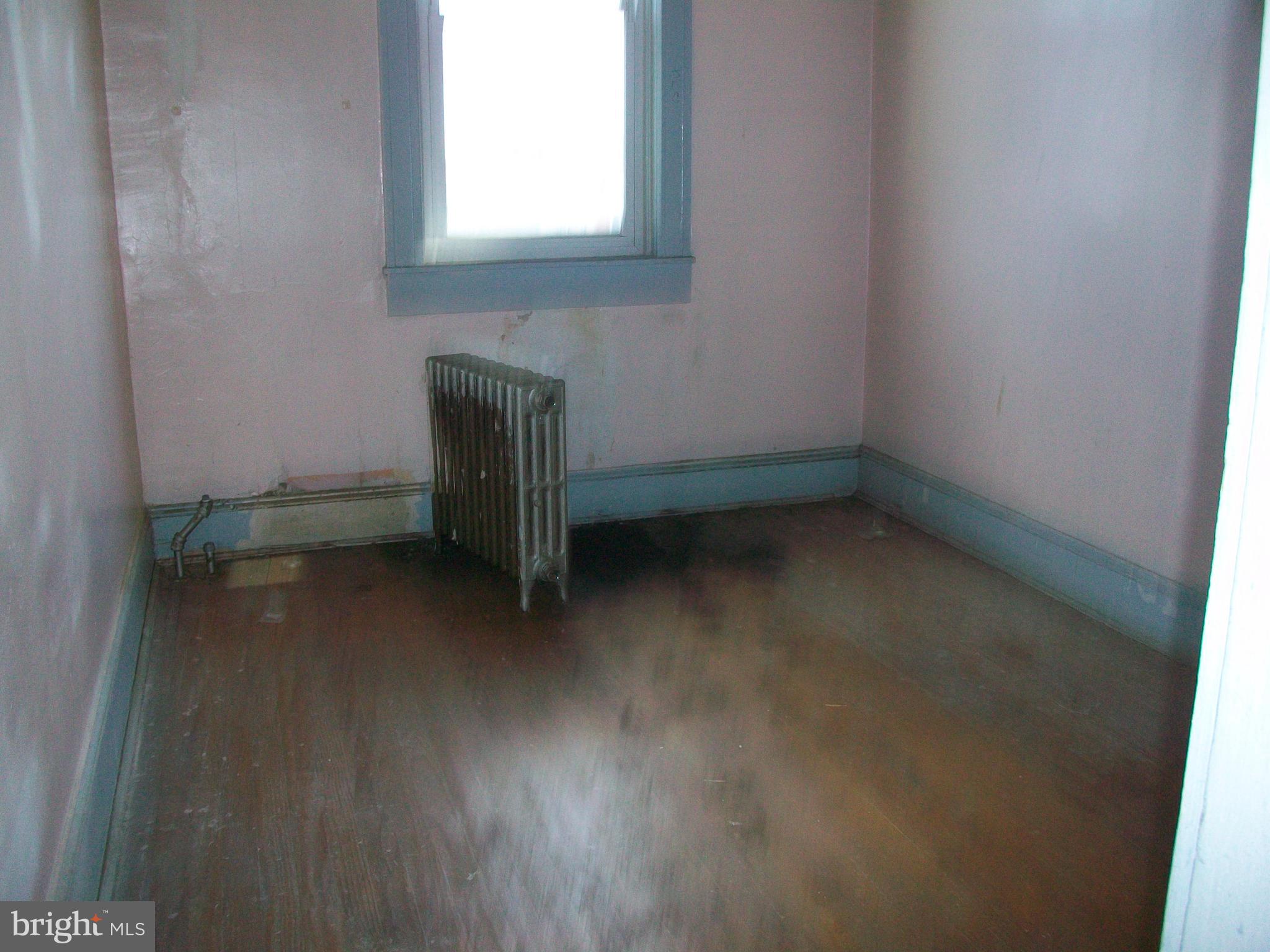 525 Rappolla Street Baltimore, MD 21224 - Photo 15 of 28