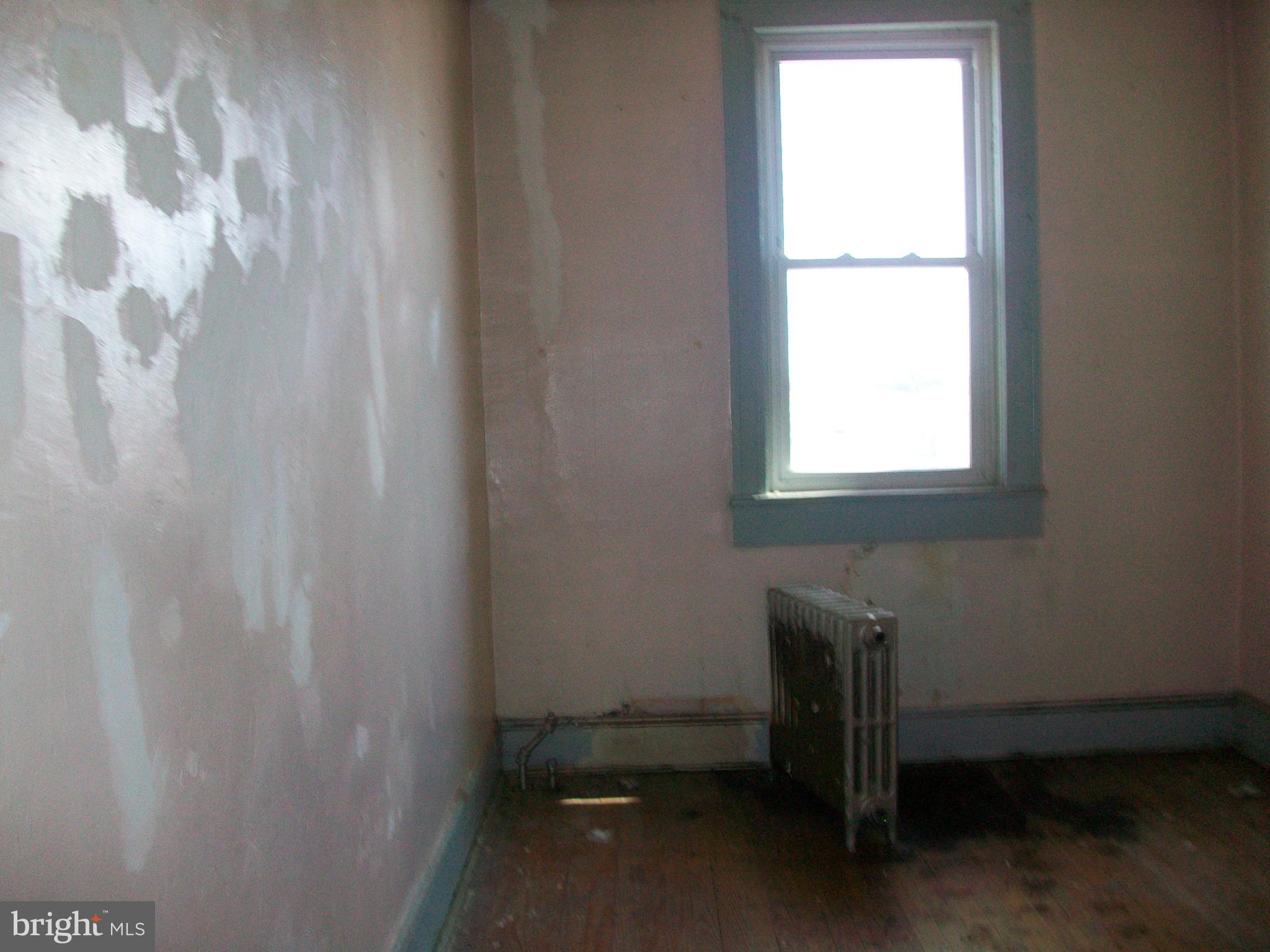 525 Rappolla Street Baltimore, MD 21224 - Photo 16 of 28