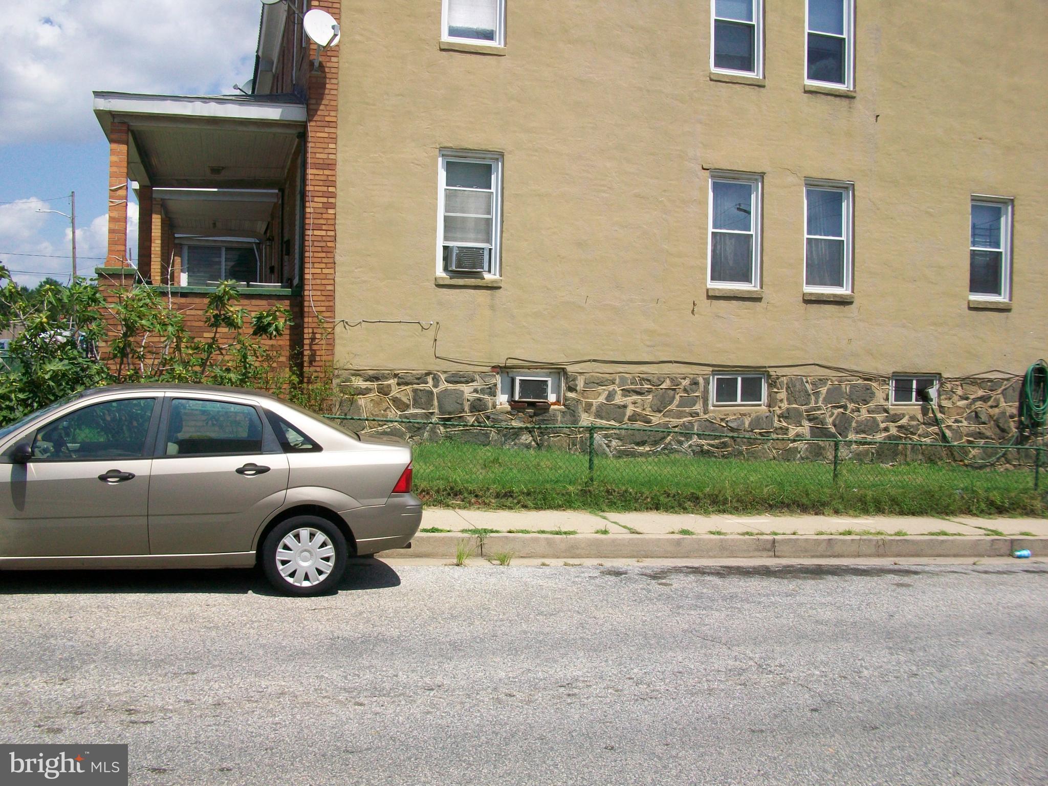 525 Rappolla Street Baltimore, MD 21224 - Photo 4 of 28