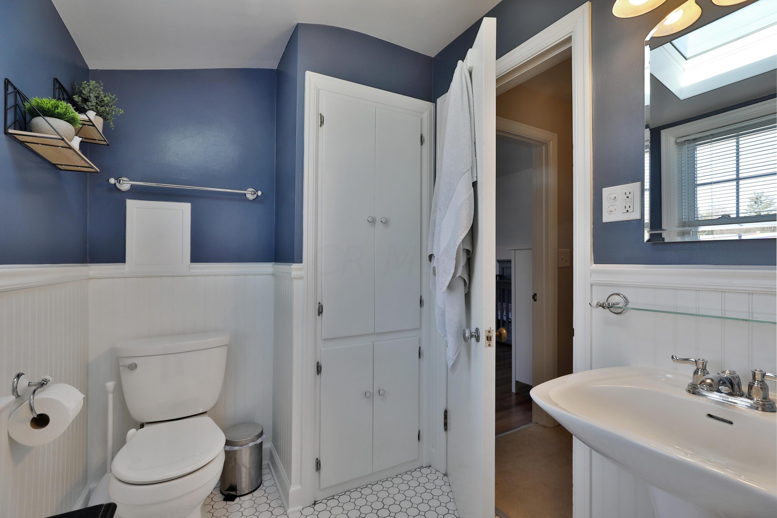 68 Nottingham Road Columbus, OH 43214 - Photo 26 of 47 68-Nottingham-26