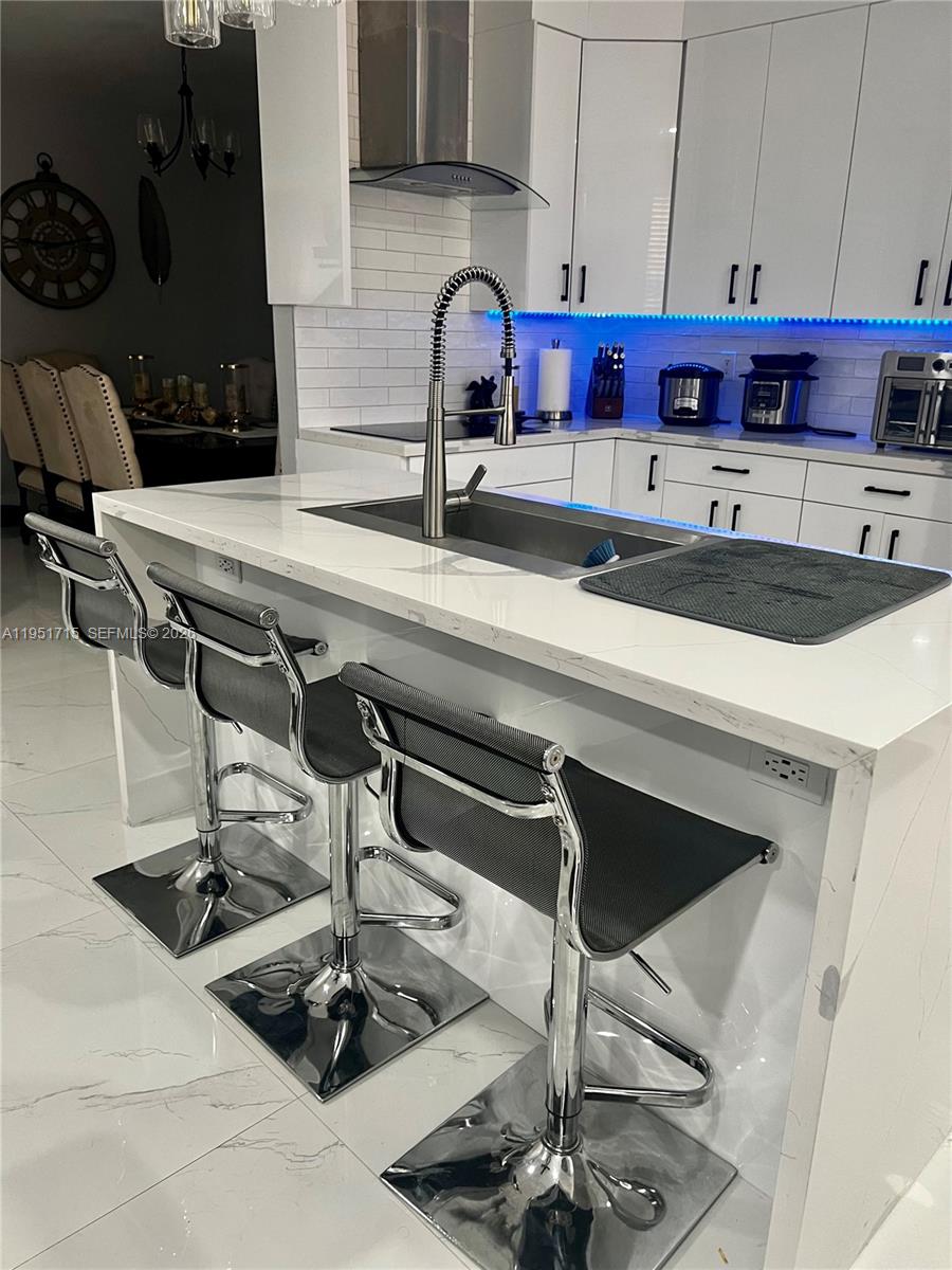 7848 Southwest 165th Court Miami, FL 33193 - Photo 16 of 46